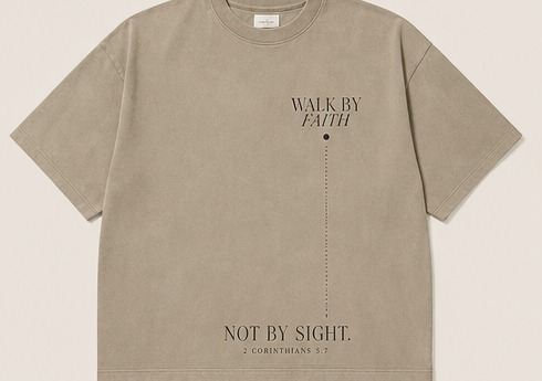 THE EVERYDAY ICON — The Tee